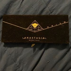 Anastasia Beverly Hills